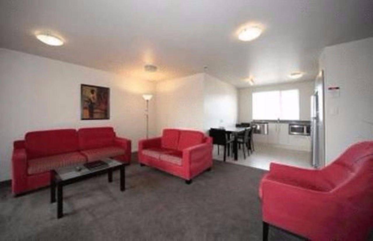 Salerno Motel Apartments Κράισττσερτς Εξωτερικό φωτογραφία A typical apartment at the University of Canterbury