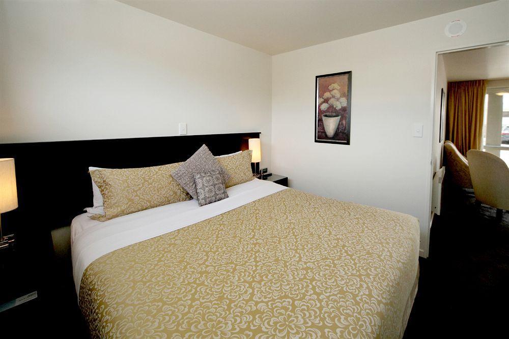 Salerno Motel Apartments Κράισττσερτς Εξωτερικό φωτογραφία A room at the hotel
