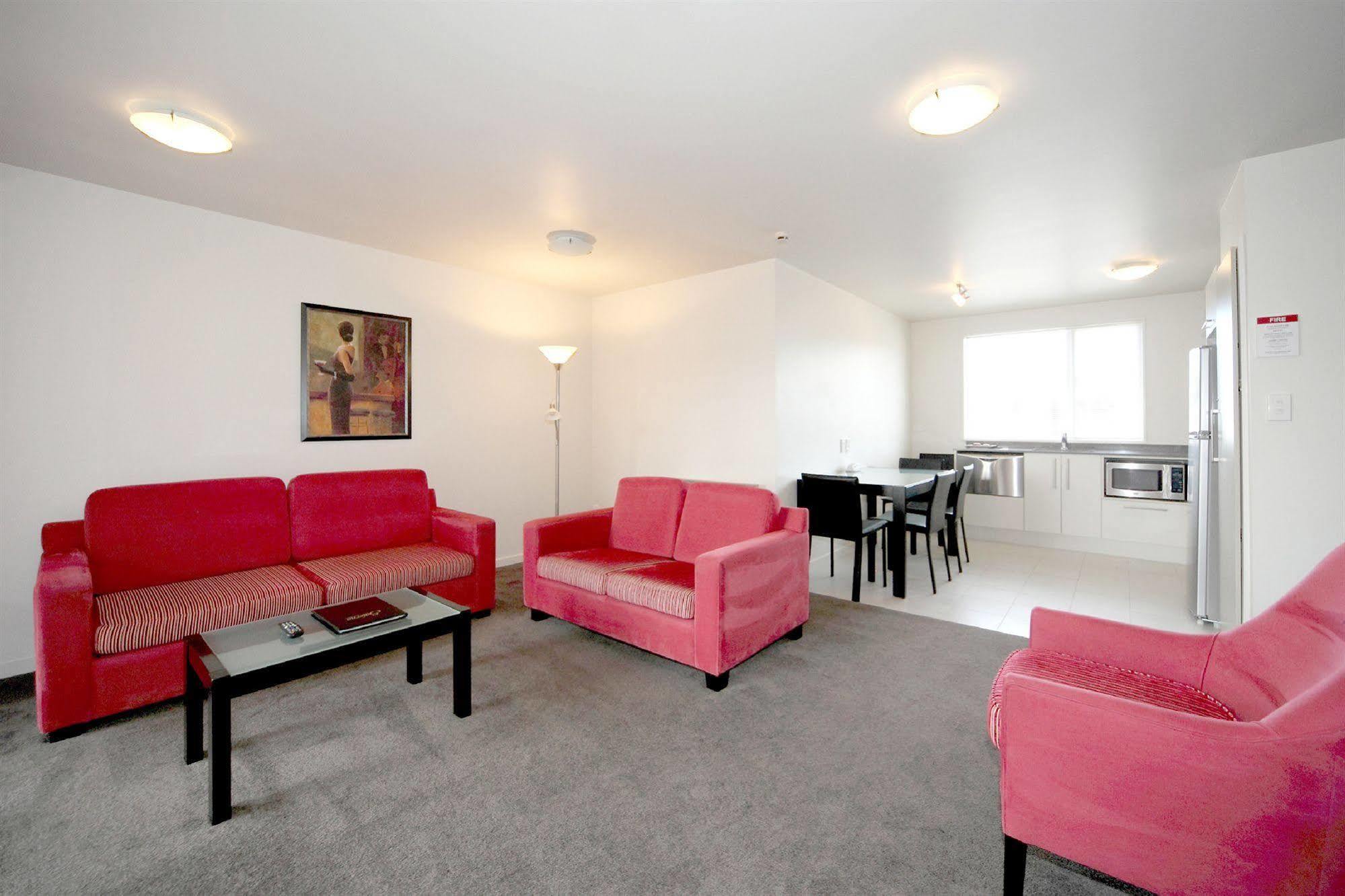 Salerno Motel Apartments Κράισττσερτς Εξωτερικό φωτογραφία A typical apartment at the University of Canterbury