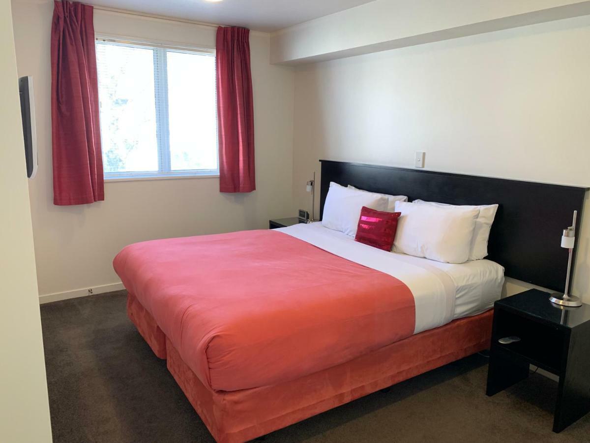 Salerno Motel Apartments Κράισττσερτς Εξωτερικό φωτογραφία A bedroom at the hotel