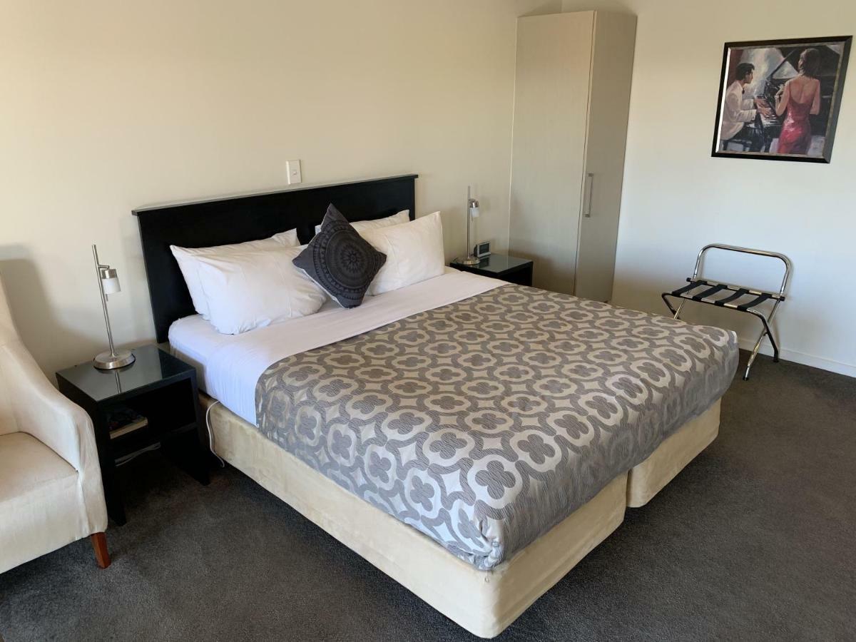 Salerno Motel Apartments Κράισττσερτς Εξωτερικό φωτογραφία